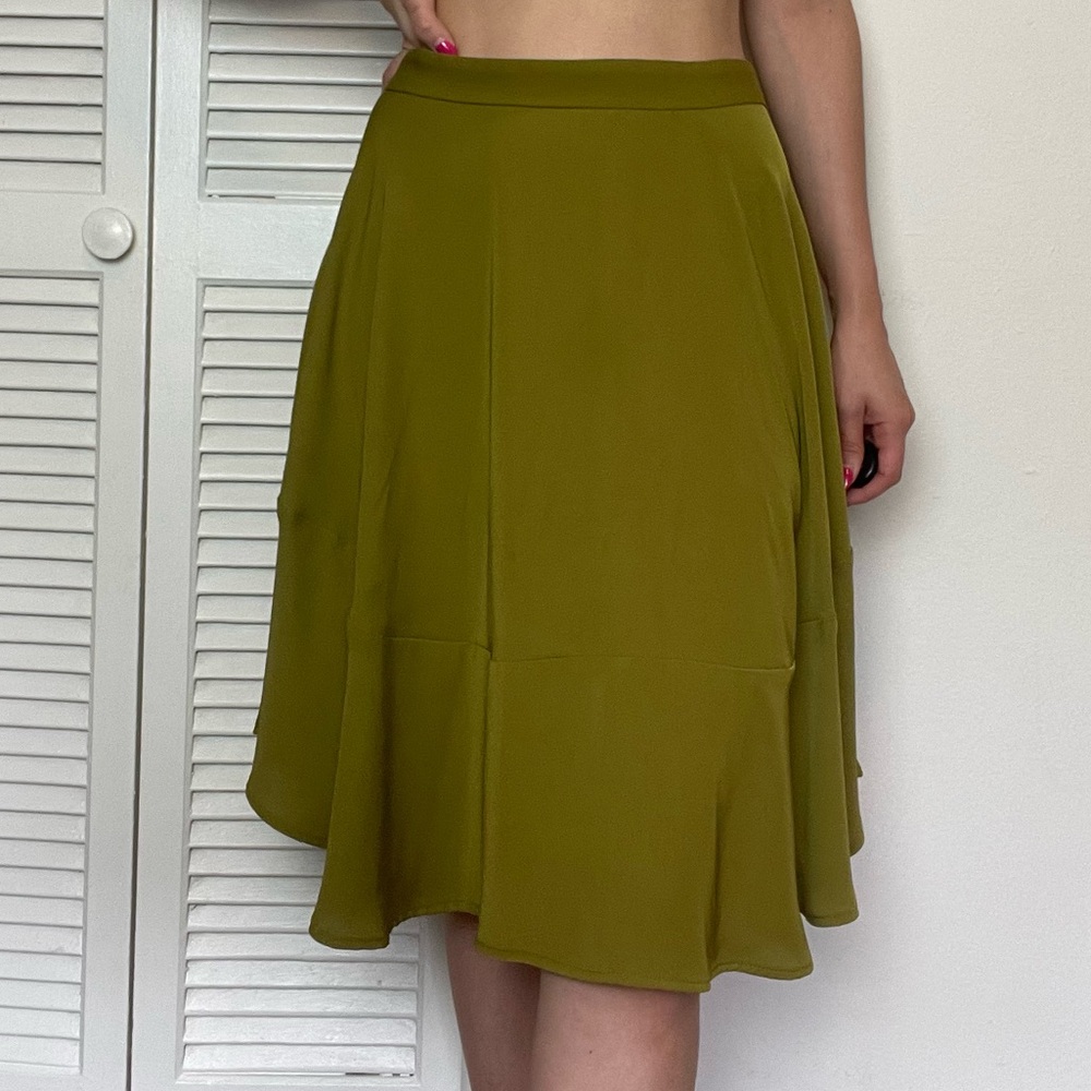 H&M Flowy Skirt